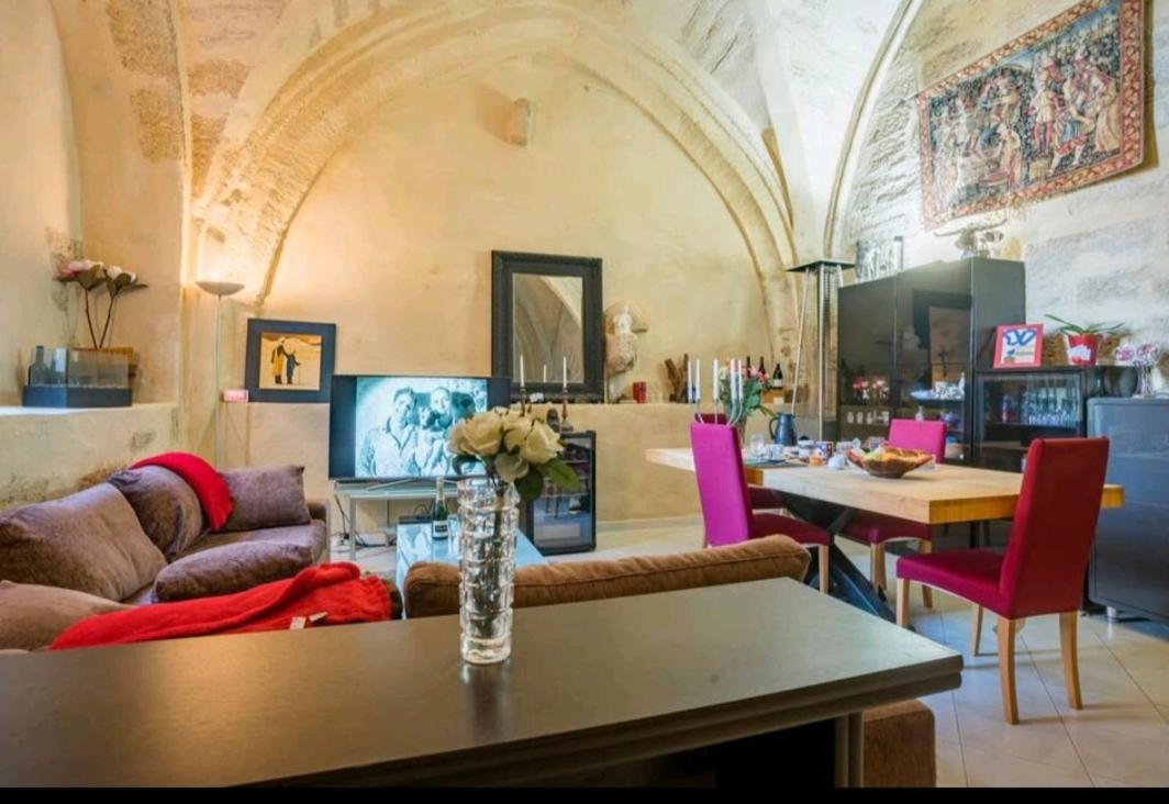 Joshroom Caux Kültér fotó